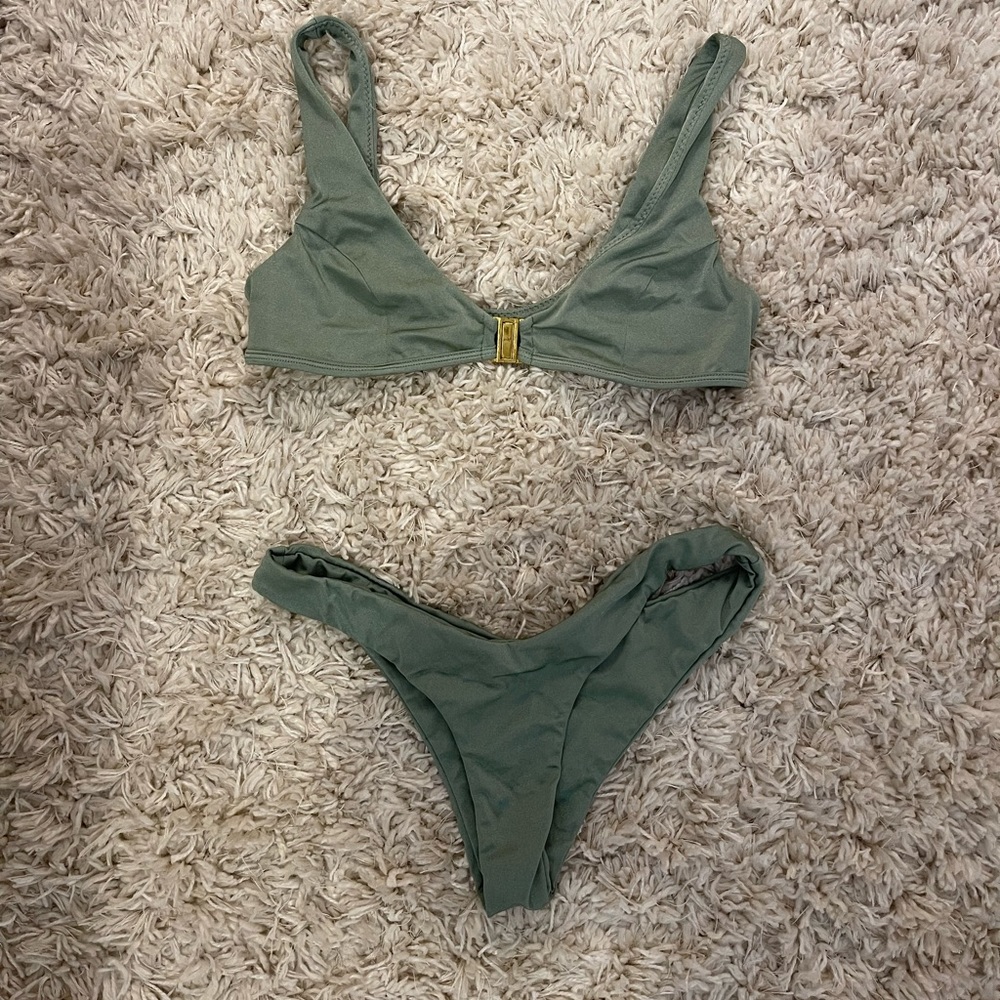 Sommer Swim Green Bikini set SIZE M